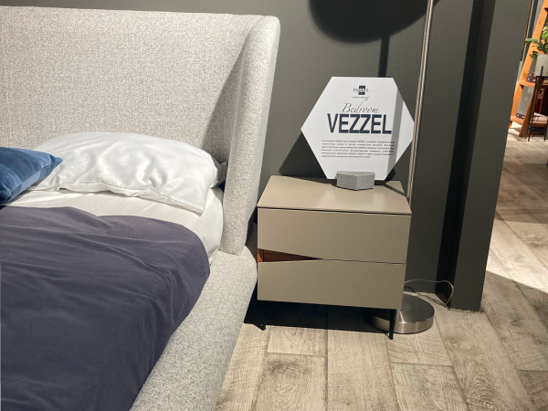 Прикроватная тумба правая VEZZEL2 орех/taupe